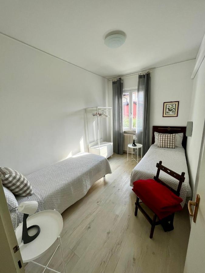 Your Familyapartment In Sirmione Kültér fotó