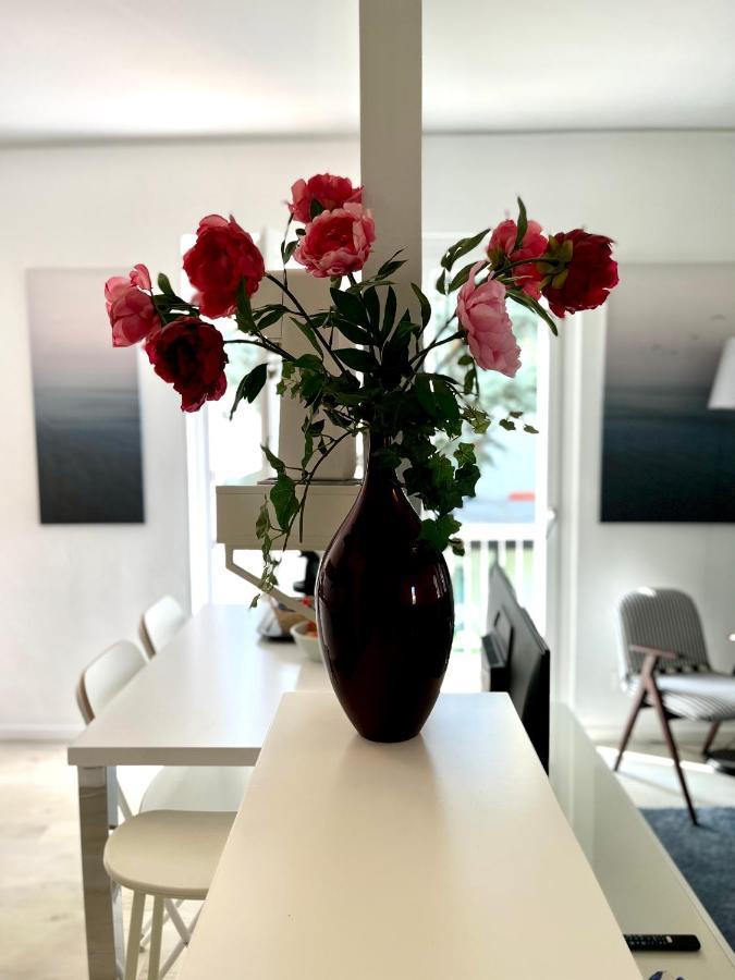 Your Familyapartment In Sirmione Kültér fotó