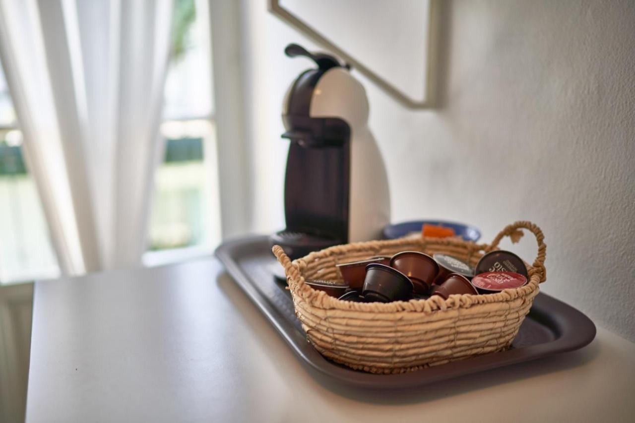 Your Familyapartment In Sirmione Kültér fotó